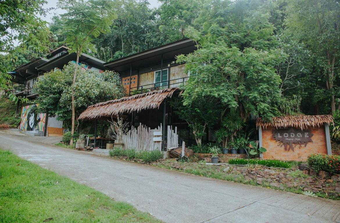 Lodge Phang Nga Boutique Exterior foto