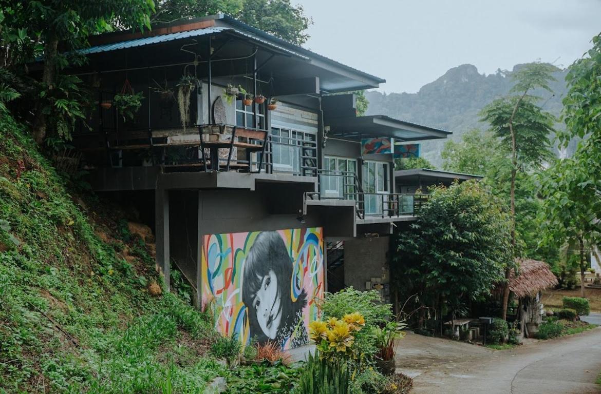 Lodge Phang Nga Boutique Exterior foto